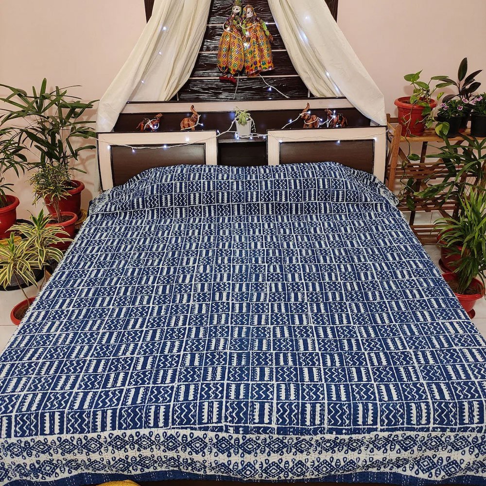 Blue checkered boho queen bedspread Blue checkered boho queen bedspread