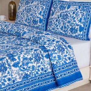 Pottery blue printed floral boho cotton quilt