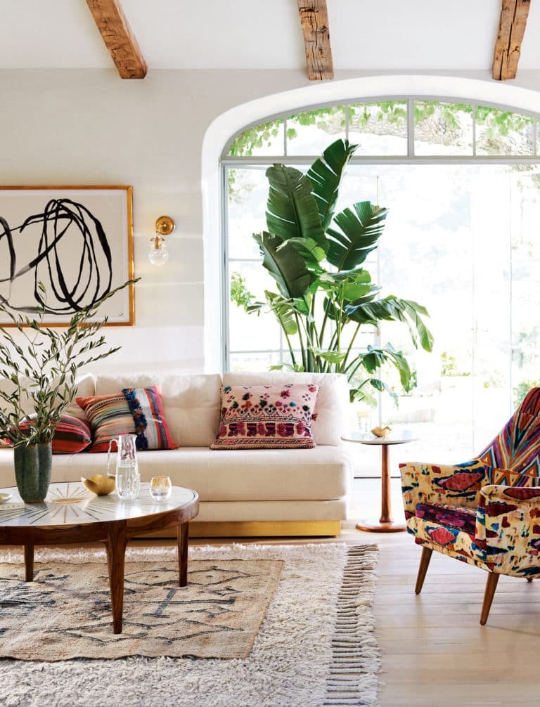 How To Layer Boho Rugs? boho rug living room